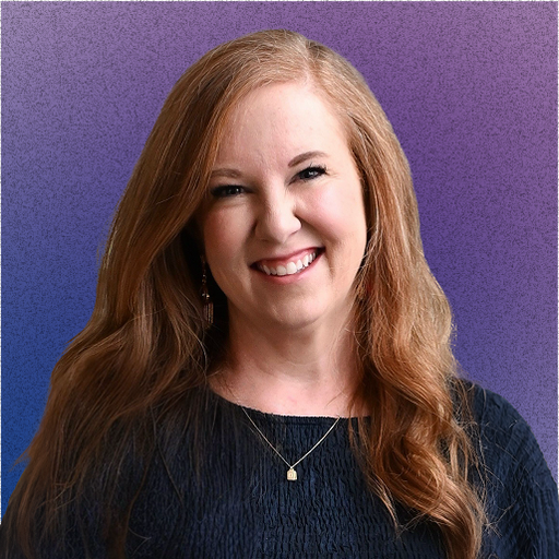 Headshot of Sara Smith